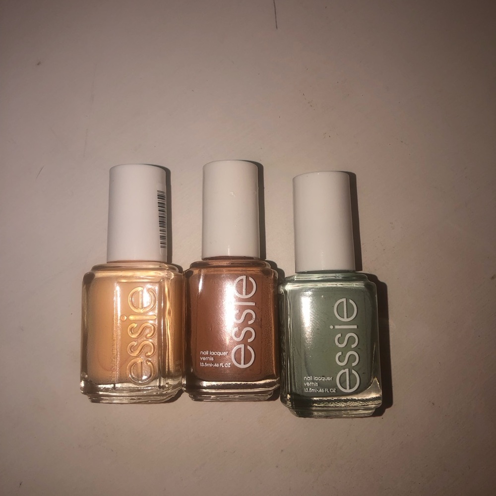 Nail color - Picture 1 of 4